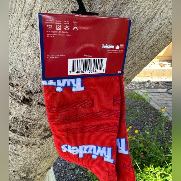 NWT Twizzlers Crew Socks. Men Shoe Size 6-12 - Picture 4 of 8